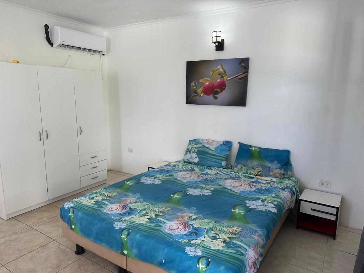 Studio - Begane Grond - Poolside Playa Exterior foto